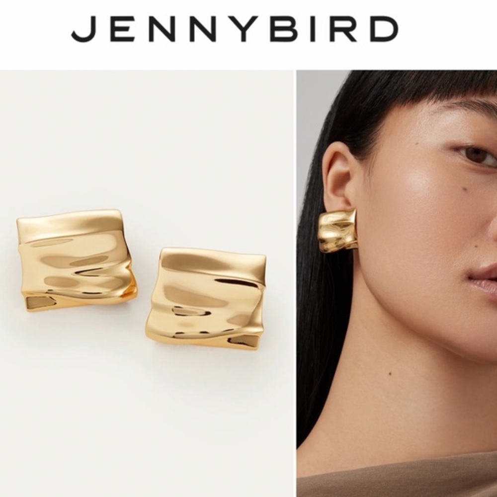 Jenny Bird Sundra Polished Gold Sculpted Square Earrings NWT 138$